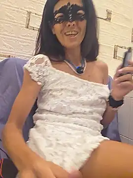 Show de EmySkinny85 na webcam