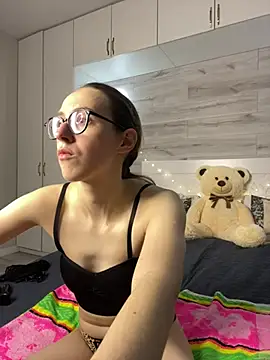 MartiniiSelenna Live XXX-Chat