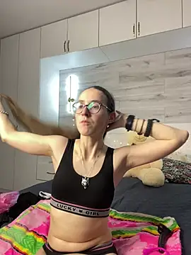 MartiniiSelenna's Live XXX Chat