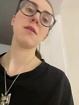 Chat XXX en directo de MartiniiSelenna