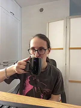 MartiniiSelenna 라이브 XXX 채팅