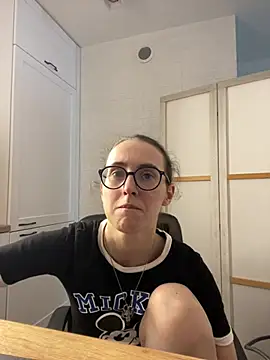 Chat XXX ao vivo de MartiniiSelenna