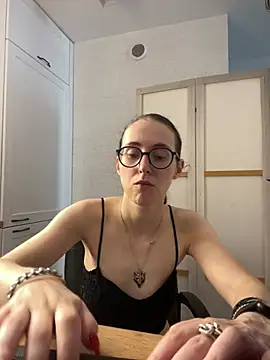 MartiniiSelenna Live XXX-Chat