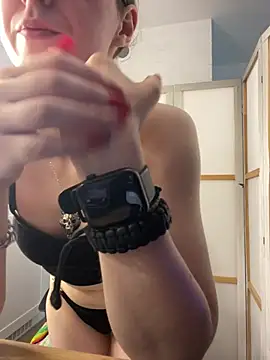 MartiniiSelenna's Live XXX Chat