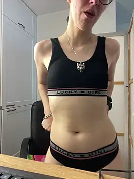 MartiniiSelenna লাইভ XXX চ্যাট
