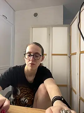 MartiniiSelenna 라이브 XXX 채팅
