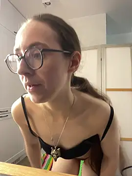 Chat XXX en directo de MartiniiSelenna