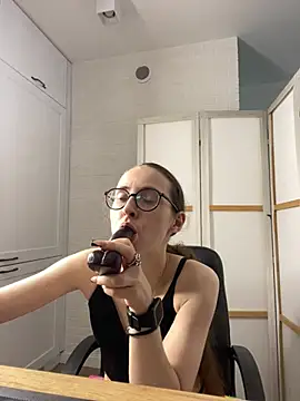 MartiniiSelenna Live XXX-chat