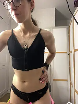 MartiniiSelenna Show in webcam