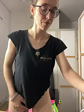 Онлайн чат XXX MartiniiSelenna