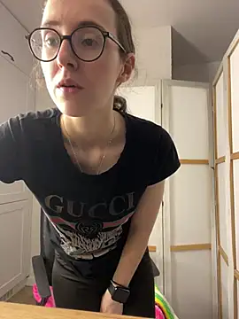 MartiniiSelenna Chat XXX live