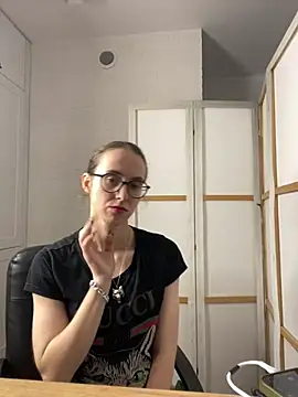 MartiniiSelenna live XXX chat