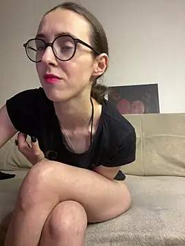 MartiniiSelenna's Live XXX Chat