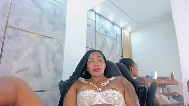 AngelineHeet Pertunjukan Webcam