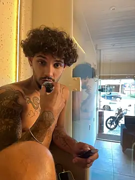 casadokarioca's Webcam Show