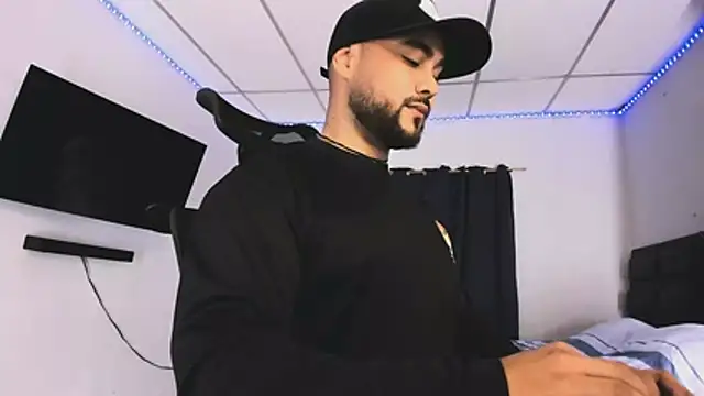 Sebas-hott 在線直播表演