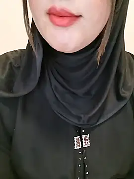 Rawya-34 Adlı Modelin Canlı XXX Sohbeti
