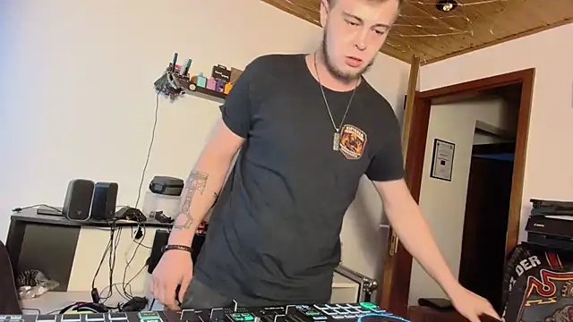 112boy Webcam-Show