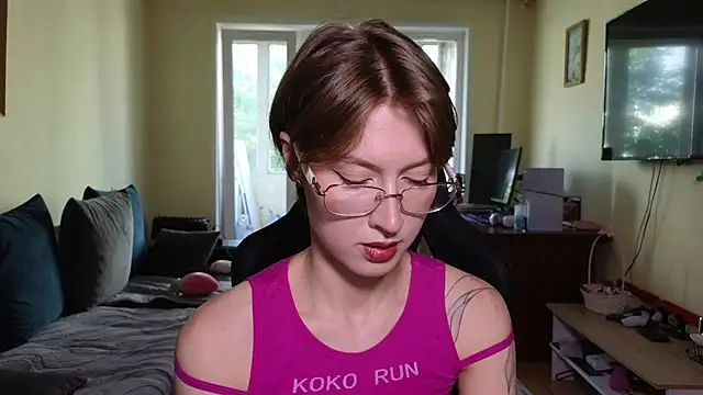 MalvinaBlum Live XXX-chat