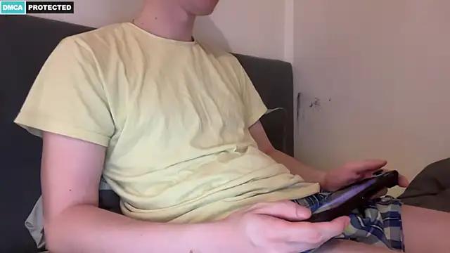 Cube933 Webcam-Show