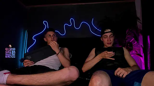 Angel_xlhotxxx Шоу с уебкамера