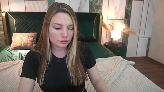 IceDanielles' Live XXX Chat