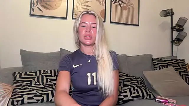 Chat XXX ao vivo de Alexia-Lee