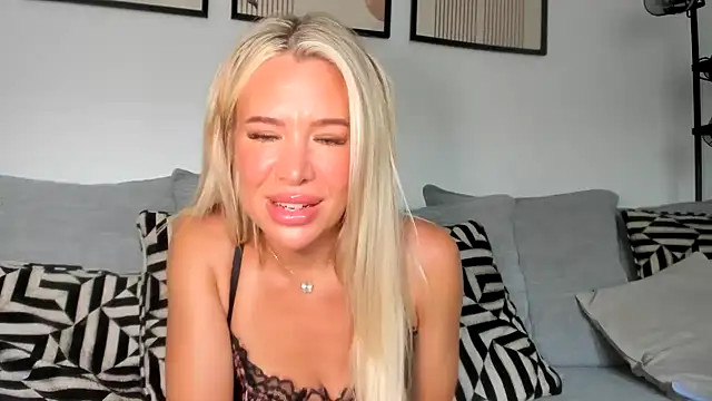 Chat XXX ao vivo de Alexia-Lee
