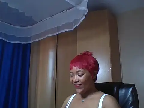 queenbebony: απευθείας συνομιλία ΧΧΧ