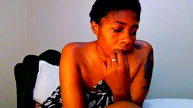 TALLnBEAUTY's Live XXX Chat