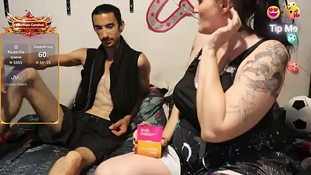 Demonicmiss' Webcam Show