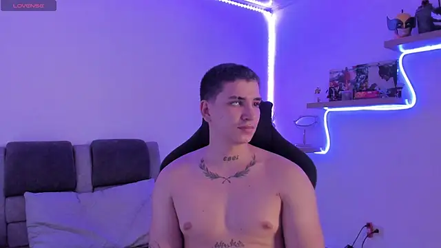 SebasFallon Adlı Modelin Web Kamerası Şovu