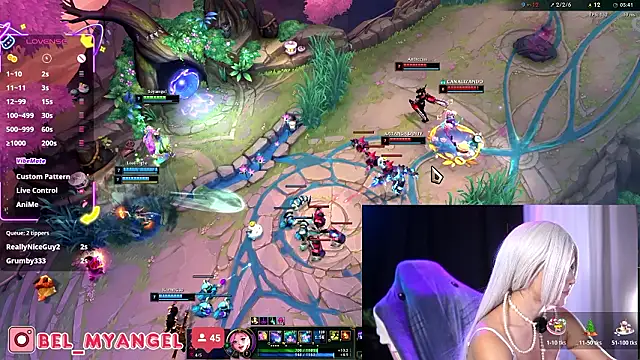 Bella-Franco Show Webcam