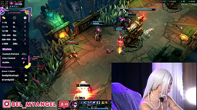 Bella-Franco: διαδικτυακό σόου στην κάμερα