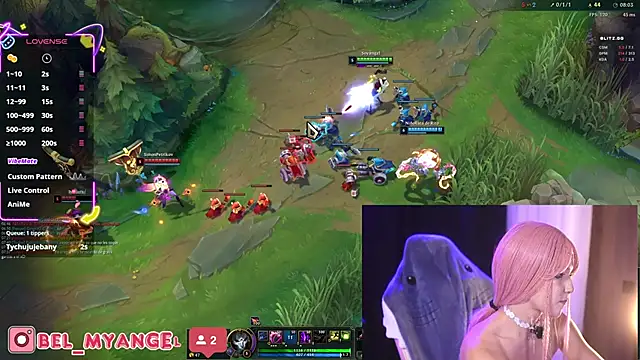 Show modela Bella-Franco na web-kameri