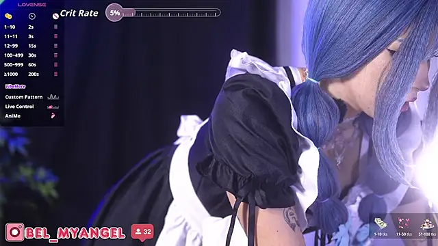 Bella-Franco webcam show