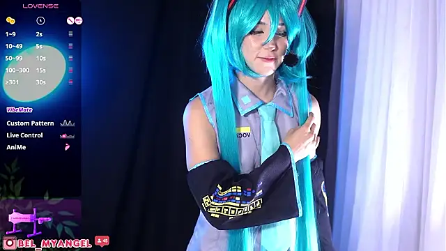 Bella-Franco's Webcam Show