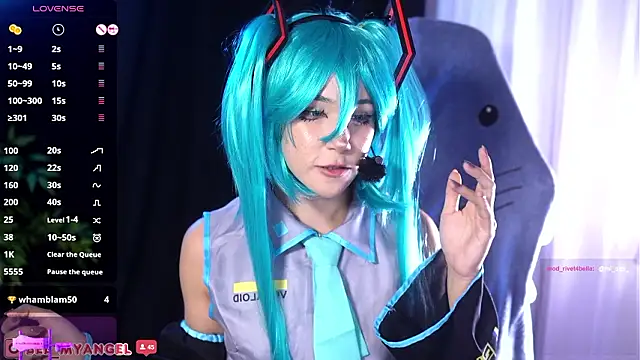 Bella-Franco 在線直播表演