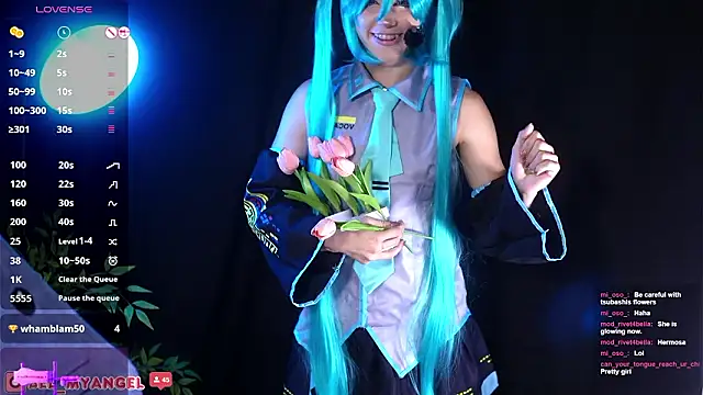 Bella-Franco: вебкам-шоу