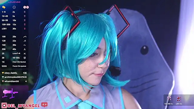 Bella-Franco Webcam Show