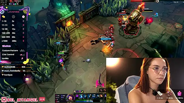 Bella-Franco: вебкам-шоу