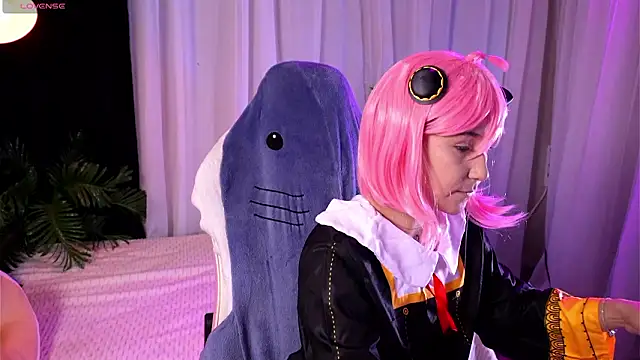 عرض كام Bella-Franco