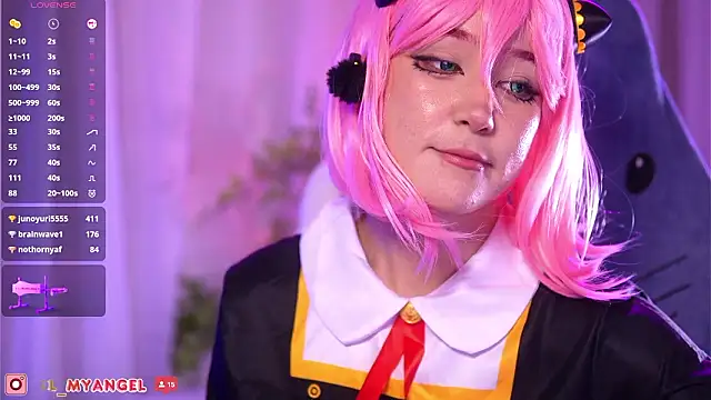 Bella-Franco's Webcam Show