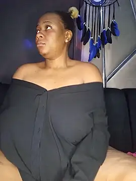 CocoBootyyy লাইভ XXX চ্যাট