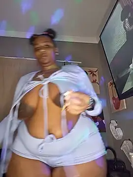 Živý XXX chat CocoBootyyy