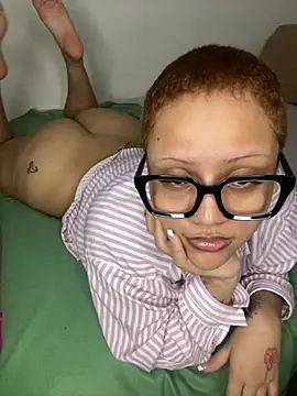Show Webcam de Charlotee_