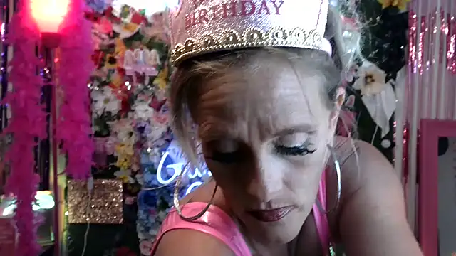 vixendoll87 Webcamshow