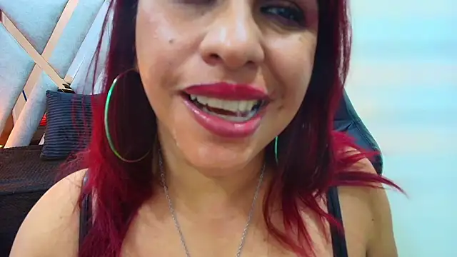 Chatroom XXX en direct de Anabella_Thompson