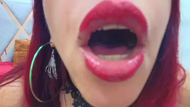 Anabella_Thompson Chat XXX in diretta
