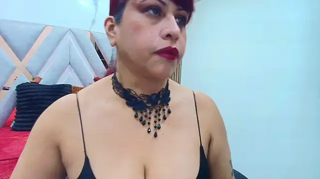 Anabella_Thompson Adlı Modelin Canlı XXX Sohbeti
